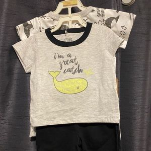 Shirts and shorts sets